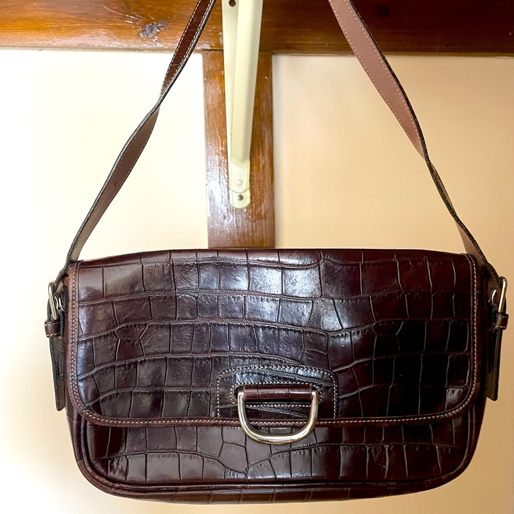 Dooney & Bourke clutch/shoulder bag.